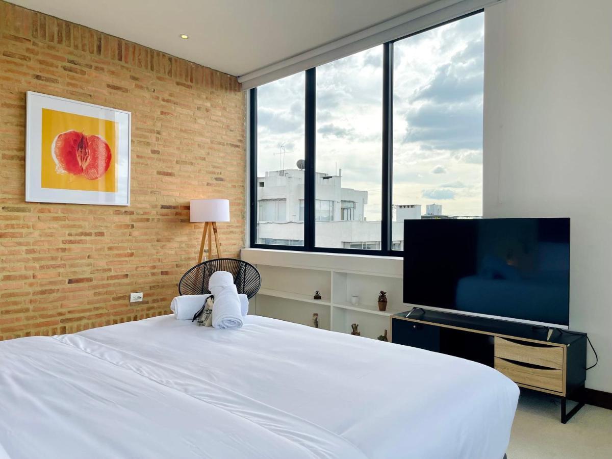 Dazzling Duplex Penthouse In Rosales Apartment Bogota Exterior photo